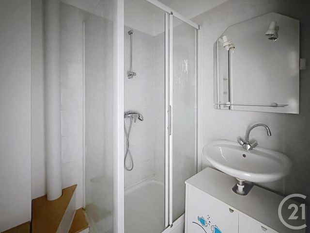 Appartement F2 à vendre - 2 pièces - 41.67 m2 - MONTBELIARD - 25 - FRANCHE-COMTE - Century 21 Les Portes De L'Est