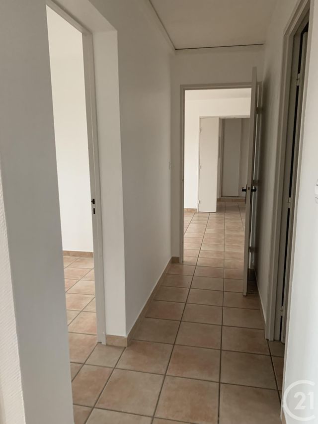 Appartement F4 à louer - 4 pièces - 73.01 m2 - SOCHAUX - 25 - FRANCHE-COMTE - Century 21 Les Portes De L'Est