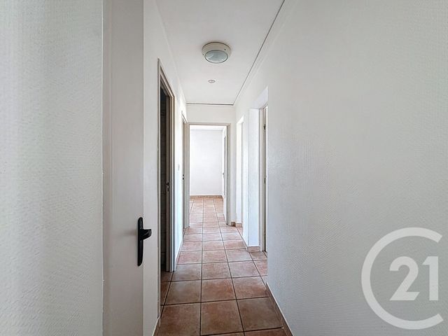 Appartement F4 à louer - 4 pièces - 73.01 m2 - SOCHAUX - 25 - FRANCHE-COMTE - Century 21 Les Portes De L'Est