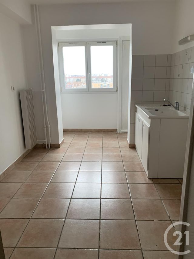 Appartement F4 à louer - 4 pièces - 73.01 m2 - SOCHAUX - 25 - FRANCHE-COMTE - Century 21 Les Portes De L'Est