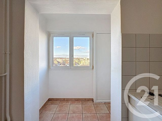 Appartement F4 à louer - 4 pièces - 73.01 m2 - SOCHAUX - 25 - FRANCHE-COMTE - Century 21 Les Portes De L'Est