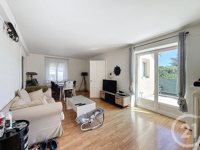 Appartement F3 à louer - 3 pièces - 77.2 m2 - AUDINCOURT - 25 - FRANCHE-COMTE - Century 21 Les Portes De L'Est