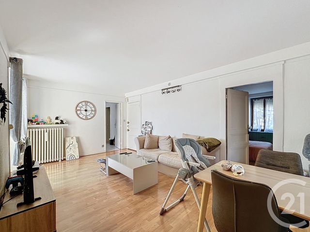Appartement F3 à louer - 3 pièces - 77.2 m2 - AUDINCOURT - 25 - FRANCHE-COMTE - Century 21 Les Portes De L'Est