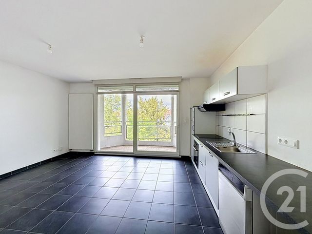 Appartement F3 à vendre - 3 pièces - 73.18 m2 - VALENTIGNEY - 25 - FRANCHE-COMTE - Century 21 Les Portes De L'Est