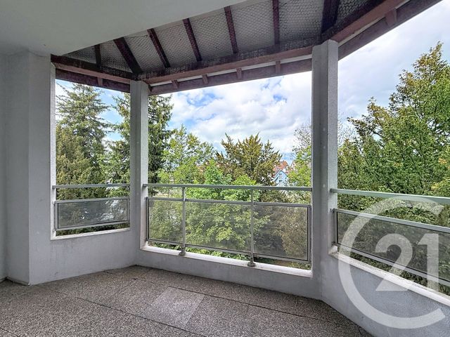 Appartement F3 à vendre - 3 pièces - 73.18 m2 - VALENTIGNEY - 25 - FRANCHE-COMTE - Century 21 Les Portes De L'Est