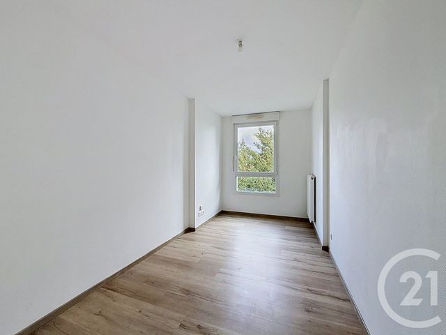 Appartement F3 à vendre - 3 pièces - 73.18 m2 - VALENTIGNEY - 25 - FRANCHE-COMTE - Century 21 Les Portes De L'Est