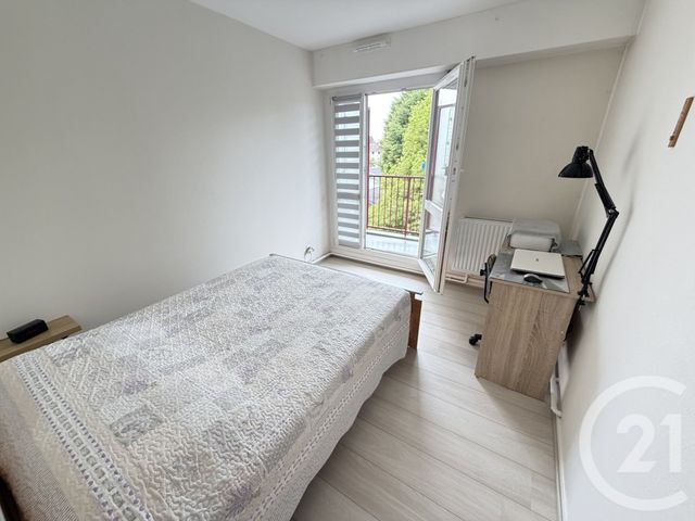 Appartement F4 à vendre - 3 pièces - 81.34 m2 - GRAND CHARMONT - 25 - FRANCHE-COMTE - Century 21 Les Portes De L'Est
