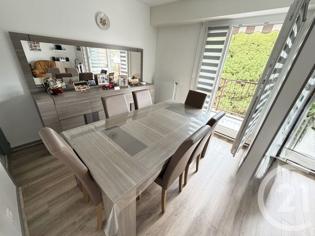 Appartement F4 à vendre - 3 pièces - 81.34 m2 - GRAND CHARMONT - 25 - FRANCHE-COMTE - Century 21 Les Portes De L'Est