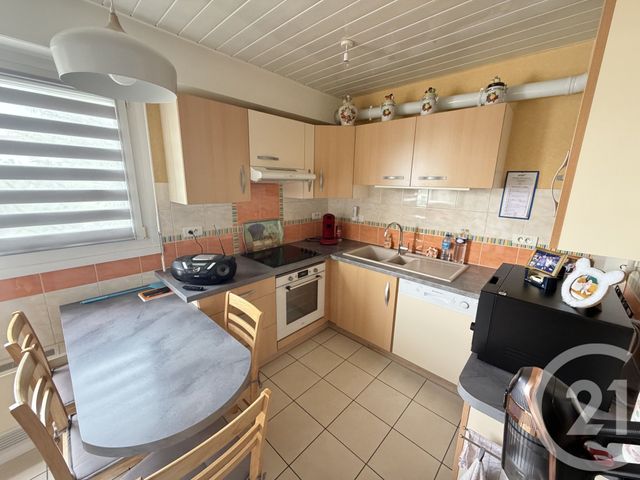 Appartement F4 à vendre - 3 pièces - 81.34 m2 - GRAND CHARMONT - 25 - FRANCHE-COMTE - Century 21 Les Portes De L'Est