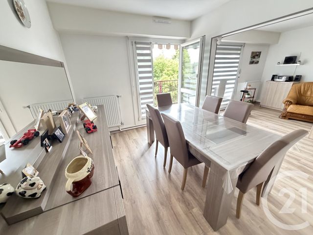 Appartement F4 à vendre - 3 pièces - 81.34 m2 - GRAND CHARMONT - 25 - FRANCHE-COMTE - Century 21 Les Portes De L'Est
