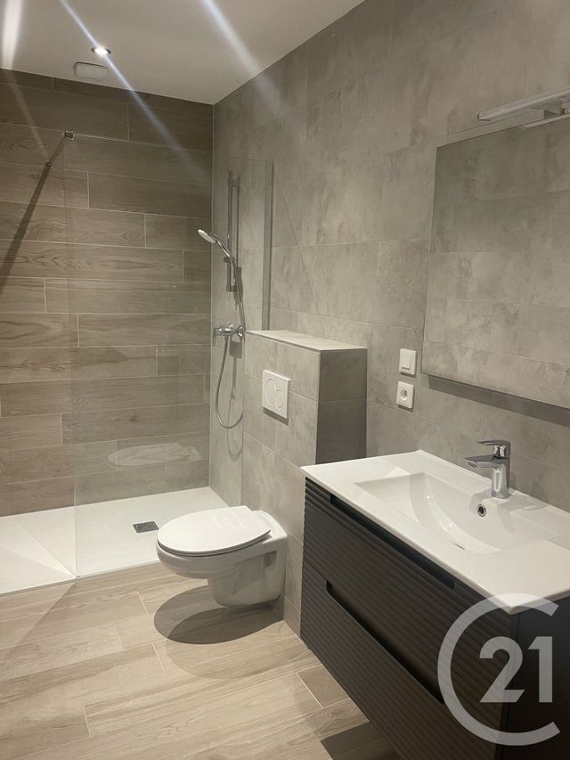 Appartement F3 à louer - 3 pièces - 65.7 m2 - ETUPES - 25 - FRANCHE-COMTE - Century 21 Les Portes De L'Est