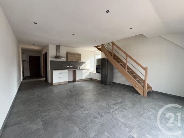 Appartement F3 à louer - 3 pièces - 65.7 m2 - ETUPES - 25 - FRANCHE-COMTE - Century 21 Les Portes De L'Est