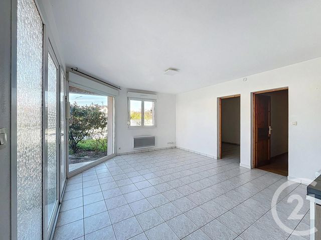 Appartement F3 à louer - 3 pièces - 46.25 m2 - MATHAY - 25 - FRANCHE-COMTE - Century 21 Les Portes De L'Est