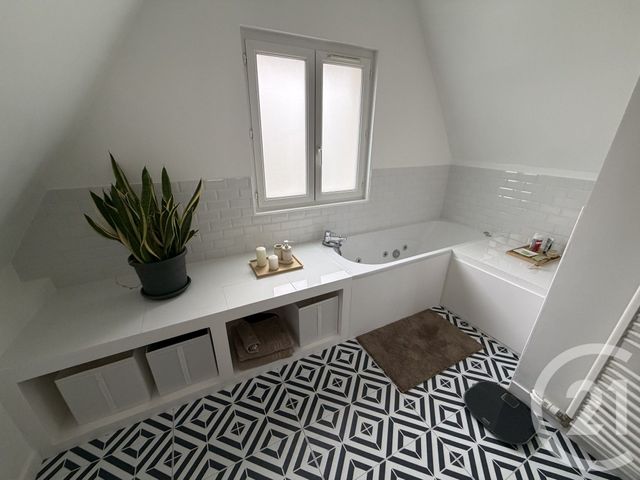 maison à vendre - 6 pièces - 156.23 m2 - MONTBELIARD - 25 - FRANCHE-COMTE - Century 21 Les Portes De L'Est