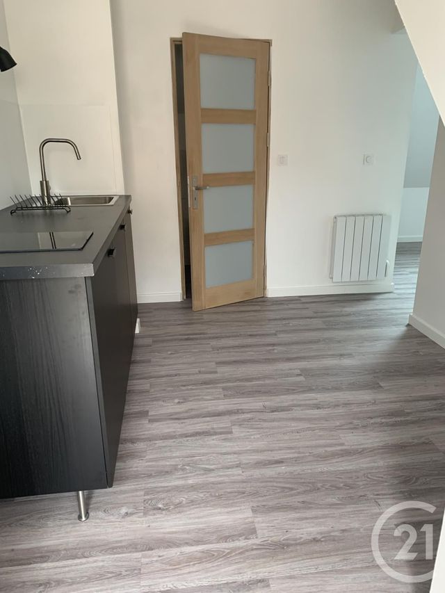 Appartement F1 à louer - 1 pièce - 22.82 m2 - VALENTIGNEY - 25 - FRANCHE-COMTE - Century 21 Les Portes De L'Est