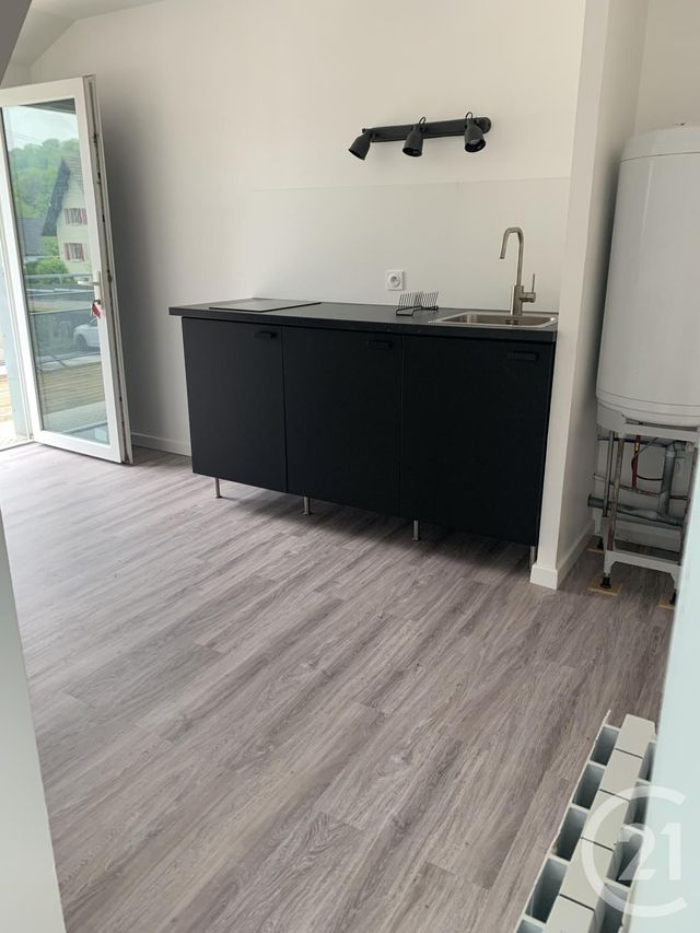 Appartement F1 à louer - 1 pièce - 22.82 m2 - VALENTIGNEY - 25 - FRANCHE-COMTE - Century 21 Les Portes De L'Est