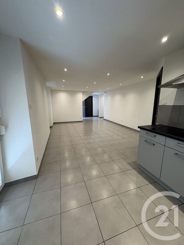 Appartement F4 à louer - 4 pièces - 77.22 m2 - HERIMONCOURT - 25 - FRANCHE-COMTE - Century 21 Les Portes De L'Est