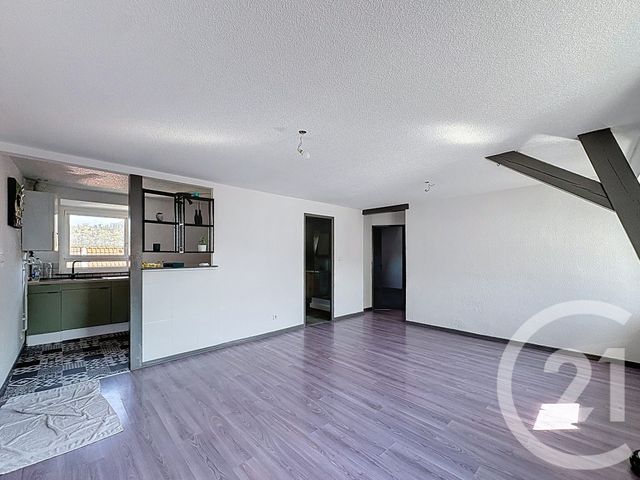 Appartement F4 à louer - 4 pièces - 63.0 m2 - HERIMONCOURT - 25 - FRANCHE-COMTE - Century 21 Les Portes De L'Est