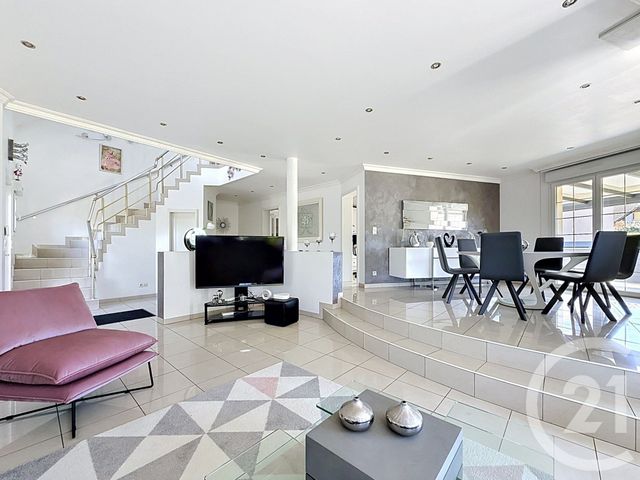 maison à vendre - 8 pièces - 210.14 m2 - TREVENANS - 90 - FRANCHE-COMTE - Century 21 Les Portes De L'Est