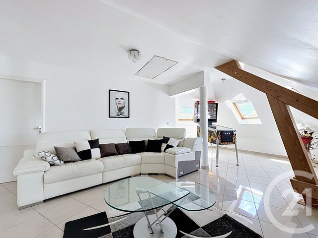 maison à vendre - 8 pièces - 210.14 m2 - TREVENANS - 90 - FRANCHE-COMTE - Century 21 Les Portes De L'Est