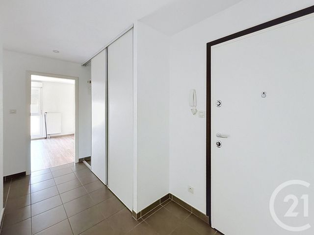 Appartement F3 à louer - 3 pièces - 65.0 m2 - MONTBELIARD - 25 - FRANCHE-COMTE - Century 21 Les Portes De L'Est