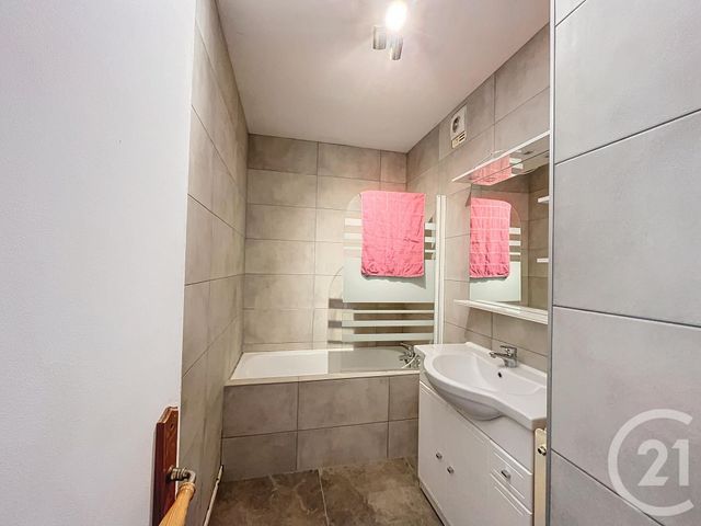 Appartement F3 à louer - 3 pièces - 67.48 m2 - AUDINCOURT - 25 - FRANCHE-COMTE - Century 21 Les Portes De L'Est