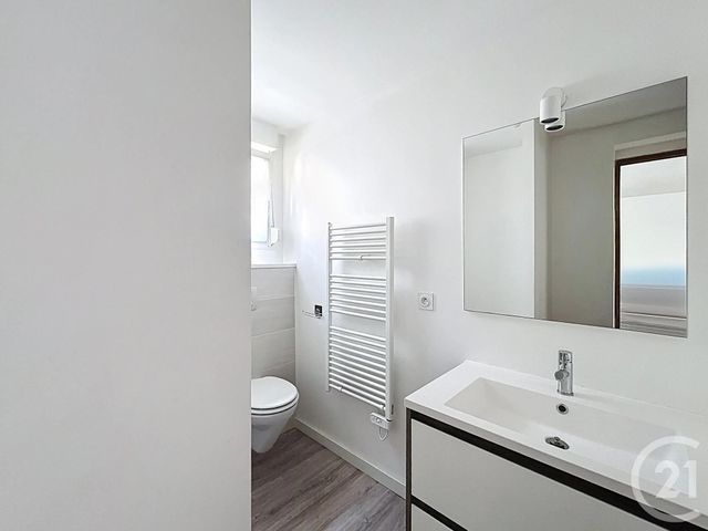 Appartement F1 à louer - 1 pièce - 25.2 m2 - VALENTIGNEY - 25 - FRANCHE-COMTE - Century 21 Les Portes De L'Est