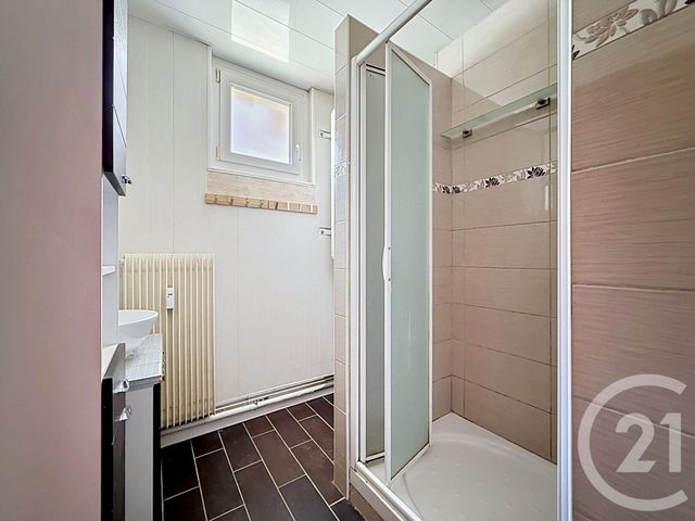 Appartement F4 à vendre - 4 pièces - 63.23 m2 - MONTBELIARD - 25 - FRANCHE-COMTE - Century 21 Les Portes De L'Est