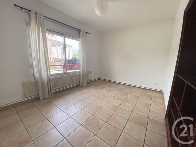 Appartement F5 à louer - 5 pièces - 105.22 m2 - SOCHAUX - 25 - FRANCHE-COMTE - Century 21 Les Portes De L'Est