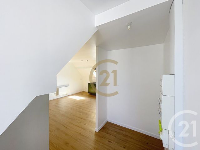 Appartement Studio à louer - 1 pièce - 31.41 m2 - VALENTIGNEY - 25 - FRANCHE-COMTE - Century 21 Les Portes De L'Est