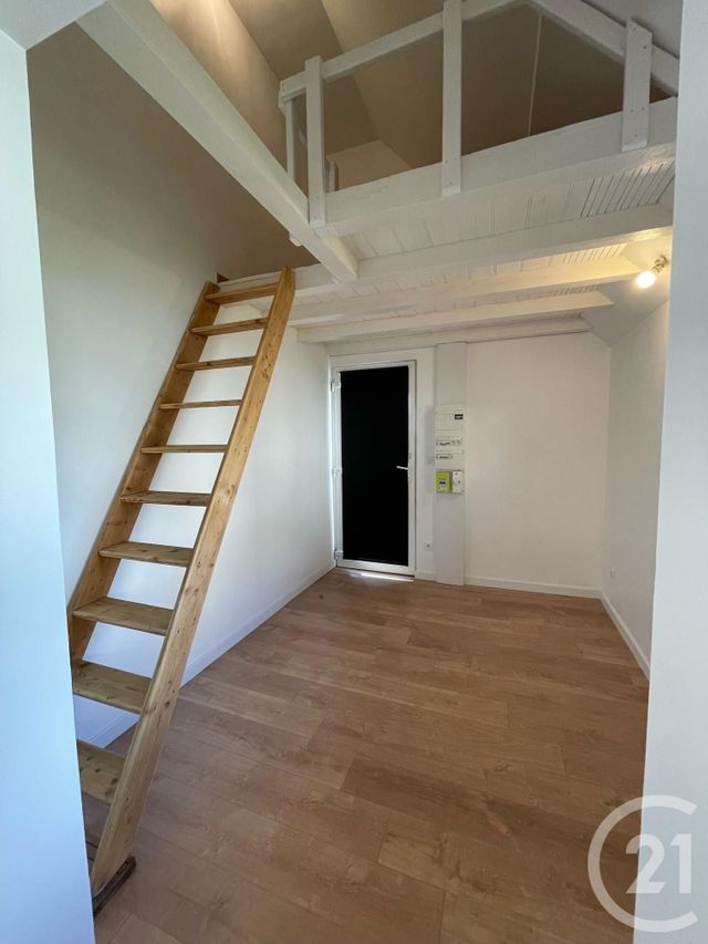 Appartement F1 à louer - 1 pièce - 19.61 m2 - VALENTIGNEY - 25 - FRANCHE-COMTE - Century 21 Les Portes De L'Est