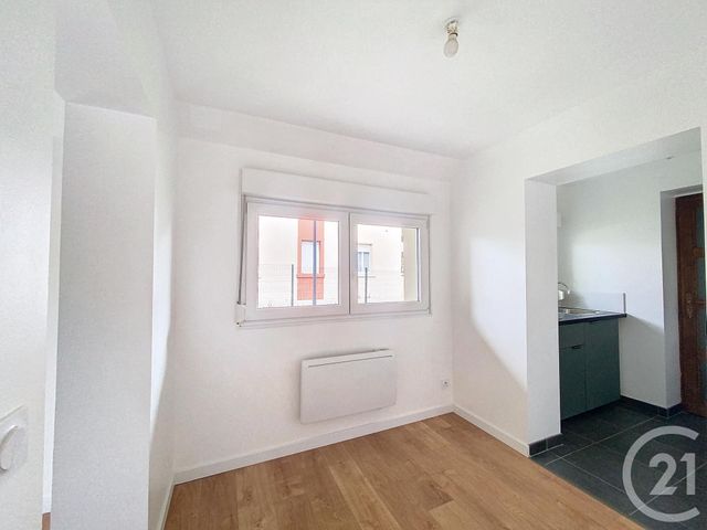 Appartement F1 à louer - 1 pièce - 19.61 m2 - VALENTIGNEY - 25 - FRANCHE-COMTE - Century 21 Les Portes De L'Est