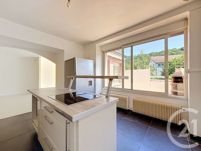 Appartement F4 à vendre - 4 pièces - 91.5 m2 - HERIMONCOURT - 25 - FRANCHE-COMTE - Century 21 Les Portes De L'Est