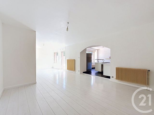 Appartement F4 à vendre - 4 pièces - 91.5 m2 - HERIMONCOURT - 25 - FRANCHE-COMTE - Century 21 Les Portes De L'Est