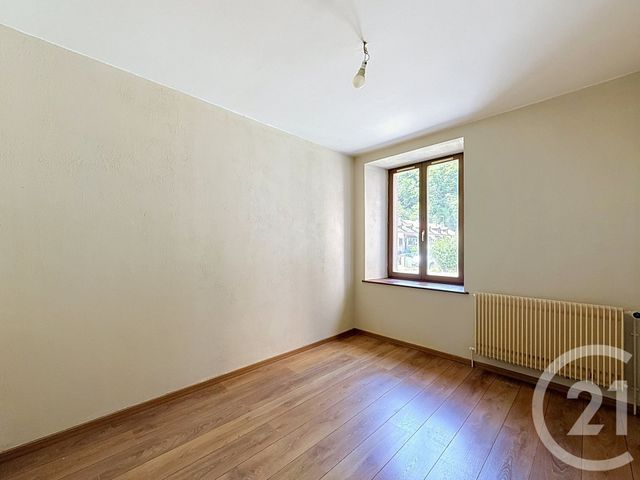 Appartement F4 à vendre - 4 pièces - 91.5 m2 - HERIMONCOURT - 25 - FRANCHE-COMTE - Century 21 Les Portes De L'Est