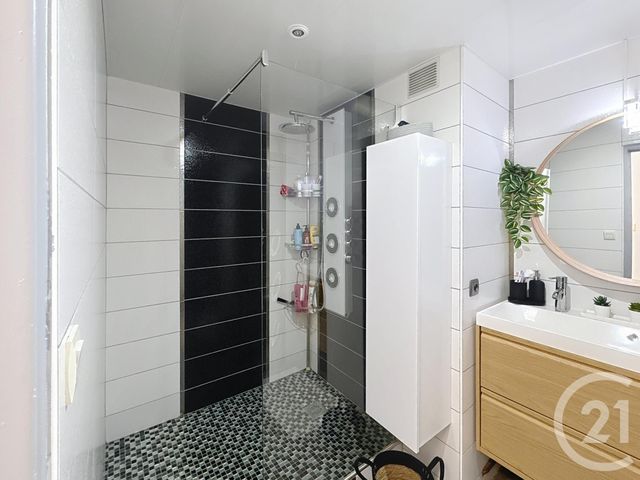 Appartement F5 à louer - 5 pièces - 116.89 m2 - MONTBELIARD - 25 - FRANCHE-COMTE - Century 21 Les Portes De L'Est