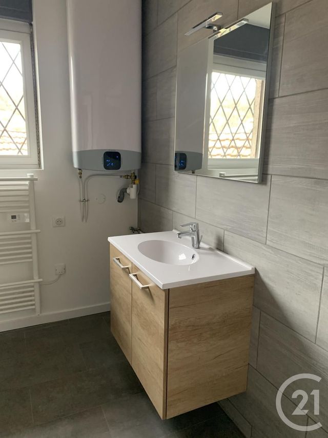 Appartement F2 à louer - 2 pièces - 44.77 m2 - STE SUZANNE - 25 - FRANCHE-COMTE - Century 21 Les Portes De L'Est