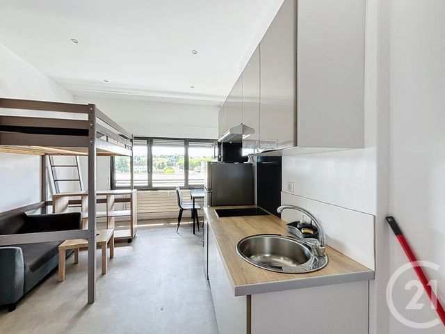 Appartement Studio à louer - 1 pièce - 20.0 m2 - MONTBELIARD - 25 - FRANCHE-COMTE - Century 21 Les Portes De L'Est