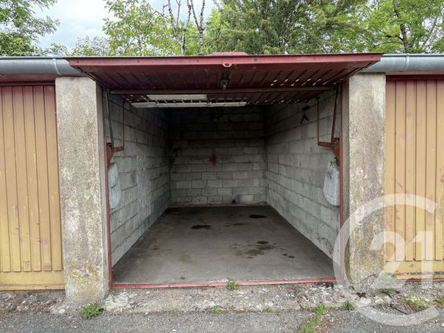 parking à louer - 15.0 m2 - MONTBELIARD - 25 - FRANCHE-COMTE - Century 21 Les Portes De L'Est