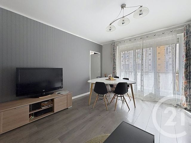 Appartement F4 à vendre - 4 pièces - 75.0 m2 - BELFORT - 90 - FRANCHE-COMTE - Century 21 Les Portes De L'Est