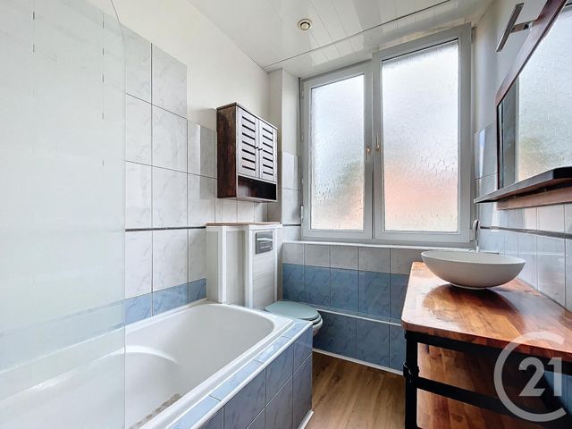 Appartement F3 à louer - 3 pièces - 69.0 m2 - HERIMONCOURT - 25 - FRANCHE-COMTE - Century 21 Les Portes De L'Est