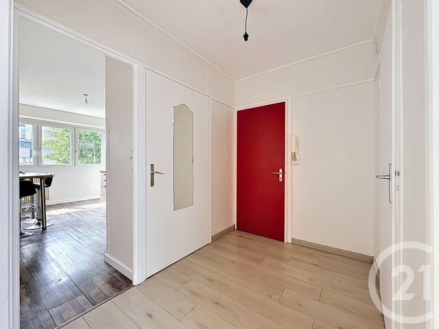 Appartement F4 à vendre - 4 pièces - 75.03 m2 - SELONCOURT - 25 - FRANCHE-COMTE - Century 21 Les Portes De L'Est