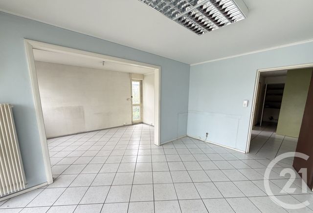 Appartement à vendre - 4 pièces - 71.07 m2 - MONTBELIARD - 25 - FRANCHE-COMTE - Century 21 Les Portes De L'Est