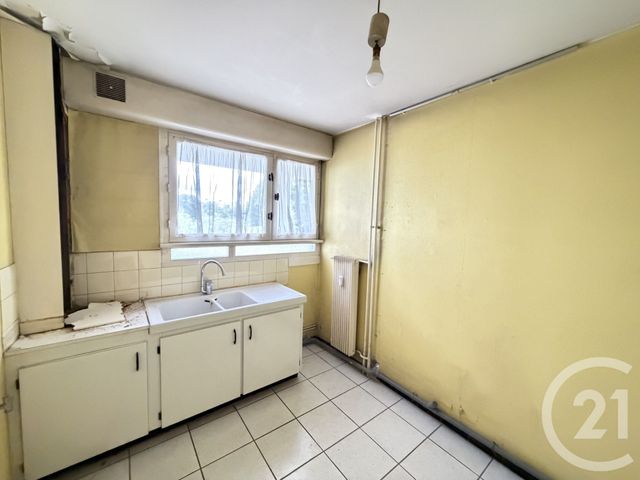Appartement à vendre - 4 pièces - 71.07 m2 - MONTBELIARD - 25 - FRANCHE-COMTE - Century 21 Les Portes De L'Est