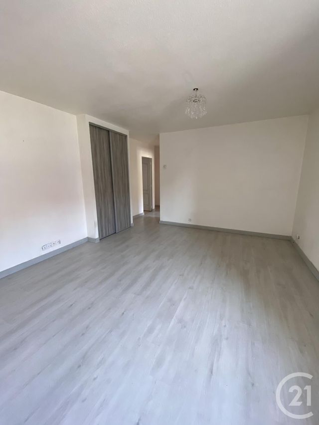 Appartement F3 à louer - 3 pièces - 55.0 m2 - VOUJEAUCOURT - 25 - FRANCHE-COMTE - Century 21 Les Portes De L'Est