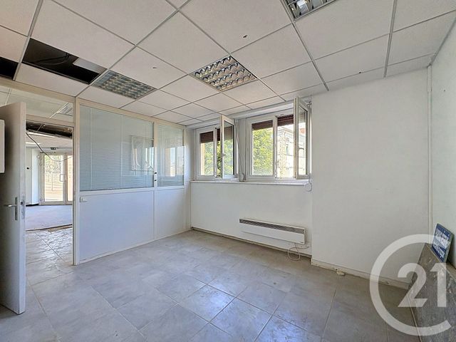 Appartement Local à louer - 2 pièces - 46.0 m2 - MONTBELIARD - 25 - FRANCHE-COMTE - Century 21 Les Portes De L'Est