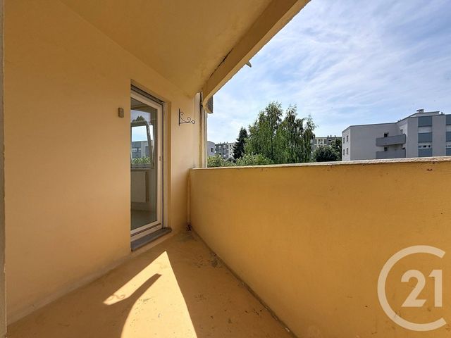 Appartement F4 à vendre - 4 pièces - 82.23 m2 - MONTBELIARD - 25 - FRANCHE-COMTE - Century 21 Les Portes De L'Est