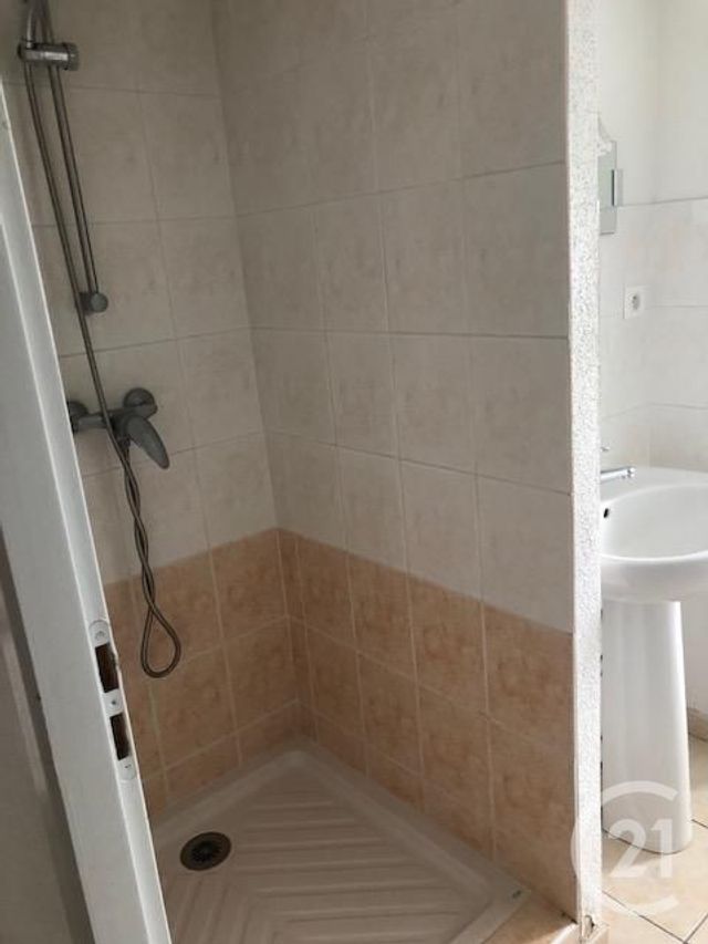 Appartement F2 à louer - 2 pièces - 40.0 m2 - GRAND CHARMONT - 25 - FRANCHE-COMTE - Century 21 Les Portes De L'Est