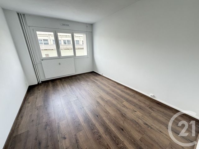 Appartement F3 à louer - 3 pièces - 67.61 m2 - MONTBELIARD - 25 - FRANCHE-COMTE - Century 21 Les Portes De L'Est
