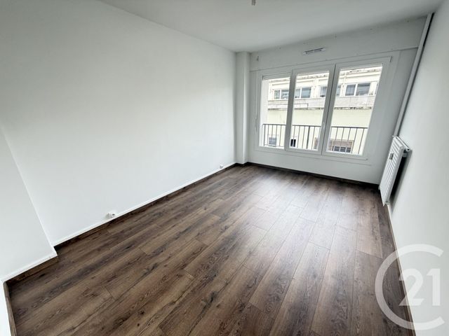 Appartement F3 à louer - 3 pièces - 67.61 m2 - MONTBELIARD - 25 - FRANCHE-COMTE - Century 21 Les Portes De L'Est